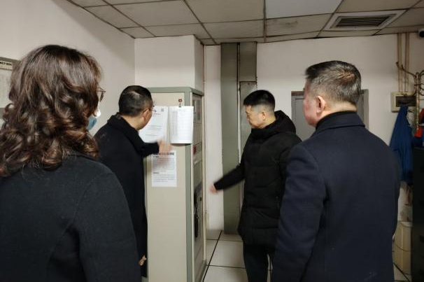 省55世纪集团党委书记、董事长游勇检查督导春节安全生产并看望慰问干部员工